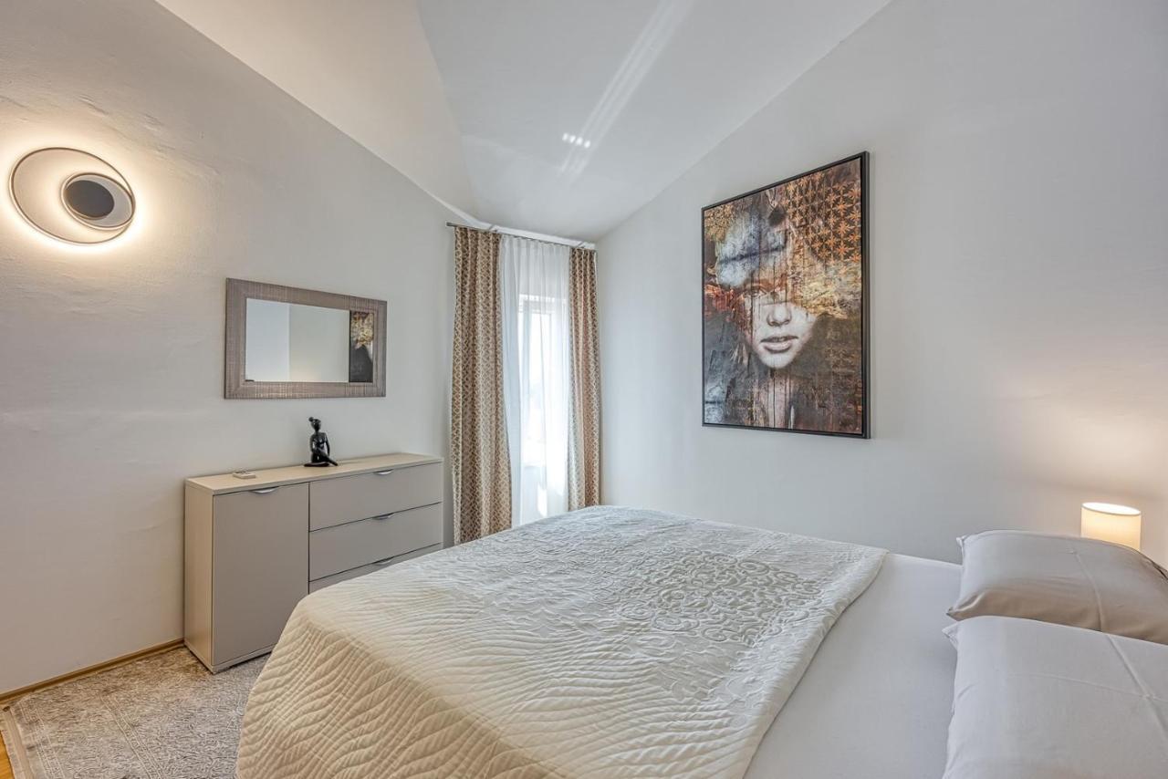 Appartement Sara Luxury In Center