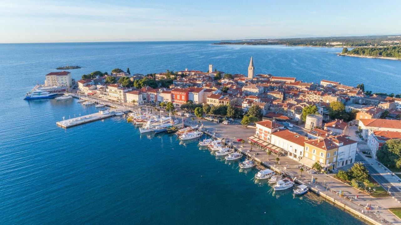 Sara Luxury In Center Appartement Poreč